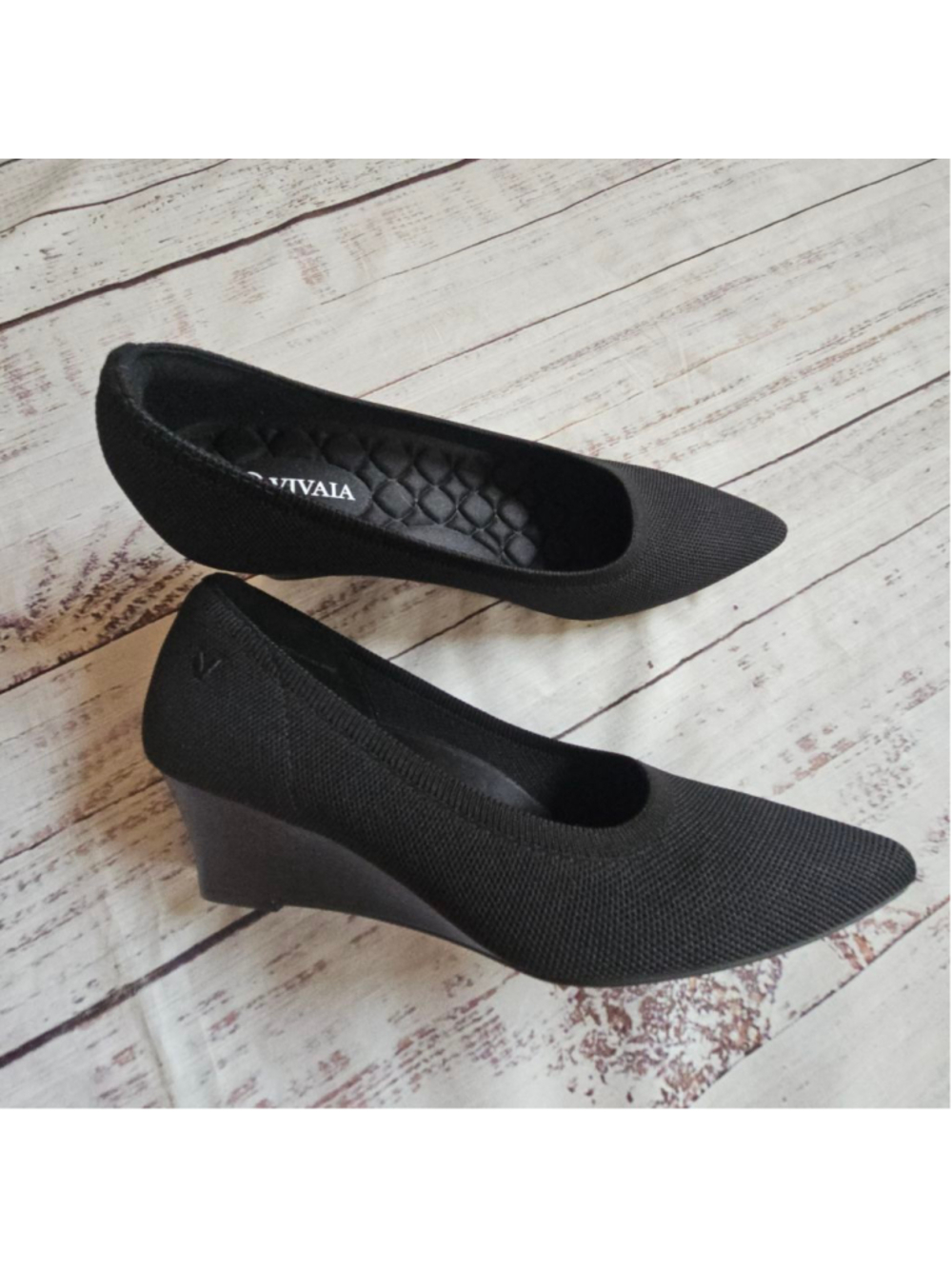 Vivaia Pointed-Toe Wedge Aria Wedge Pro Black Knit Womens 39 US 8 Classic